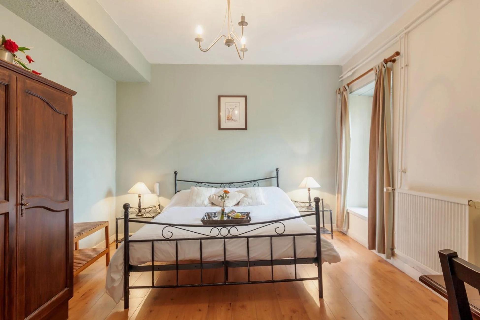 Domaine Le Prieure Otel Chaumont-le-Bourg Oda fotoğraf