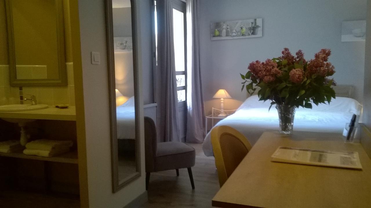 Domaine Le Prieure Otel Chaumont-le-Bourg Dış mekan fotoğraf
